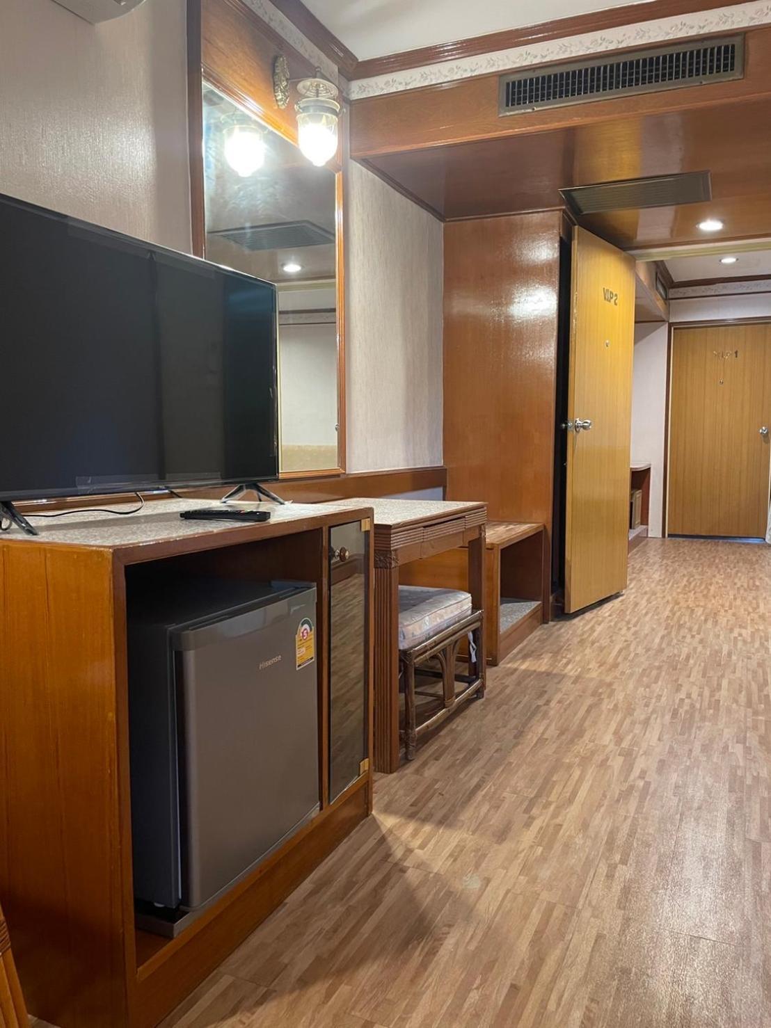 Hotel Pattaya Beach エクステリア 写真