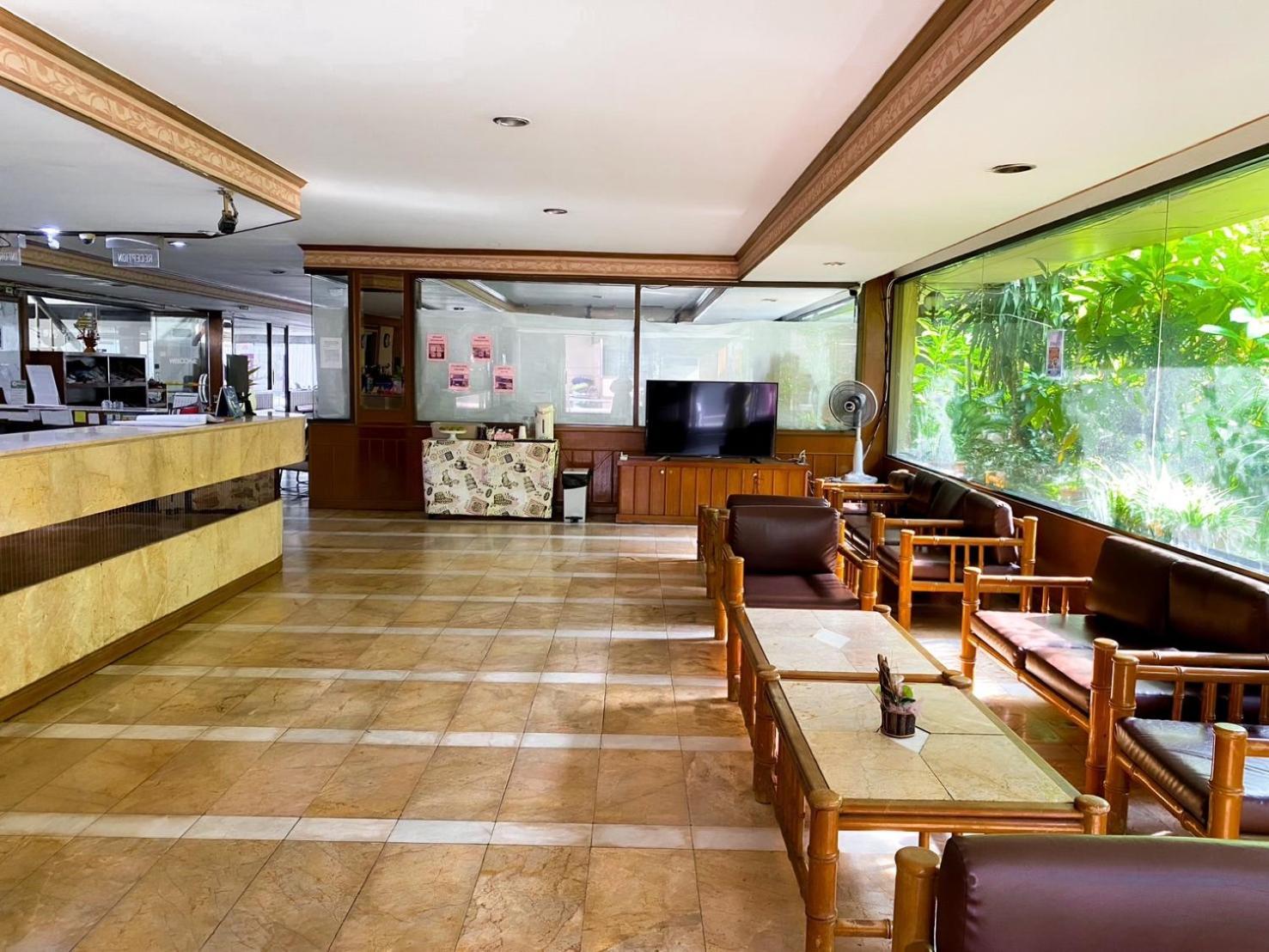 Hotel Pattaya Beach エクステリア 写真