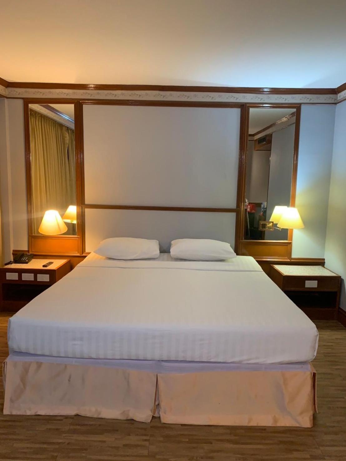Hotel Pattaya Beach エクステリア 写真
